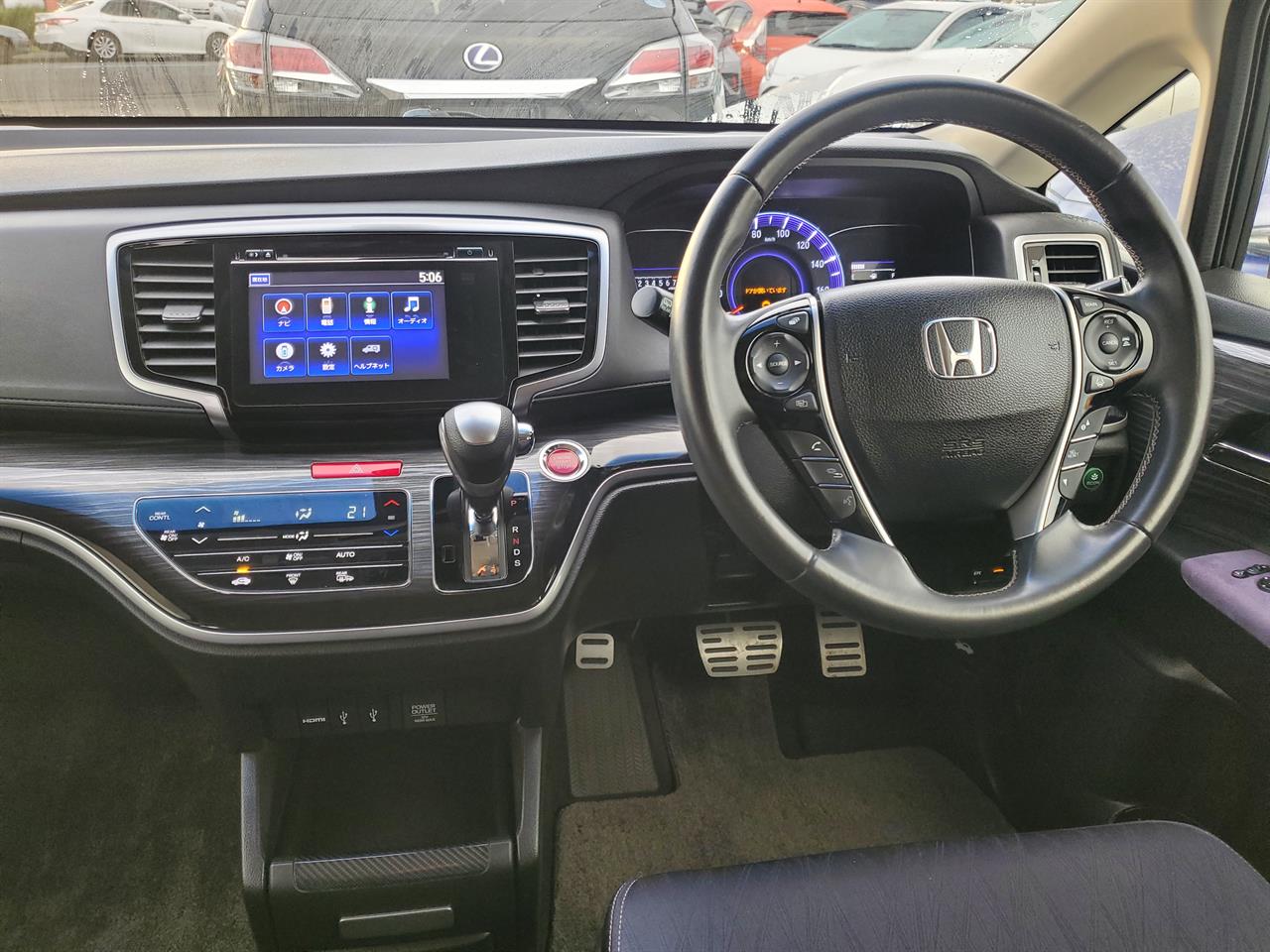 2015 Honda Odyssey thumbnail