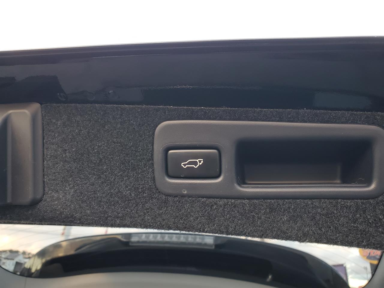 2012 Lexus RX450h thumbnail