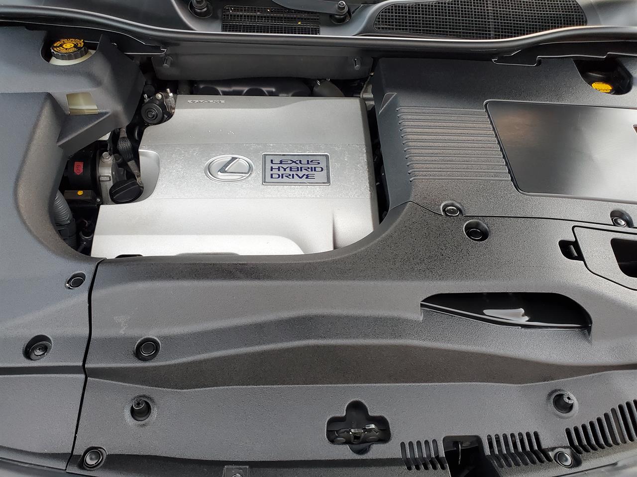 2012 Lexus RX450h thumbnail