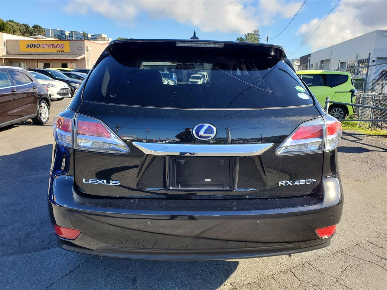 2012 Lexus RX450h thumbnail