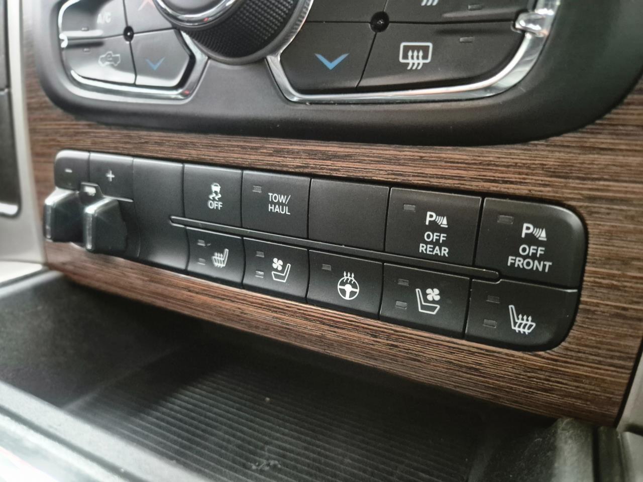 2020 Ram 1500 thumbnail