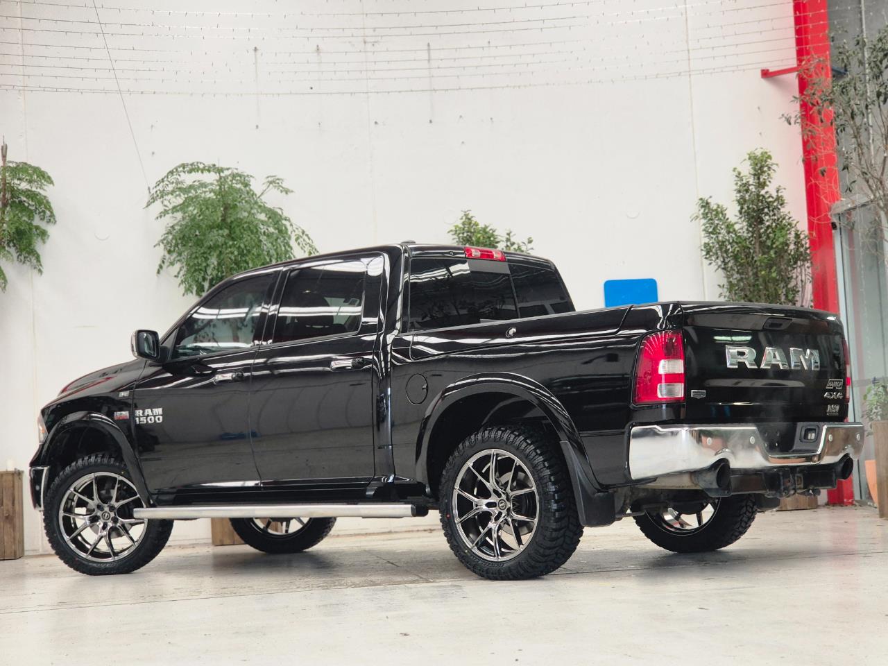 2020 Ram 1500 thumbnail