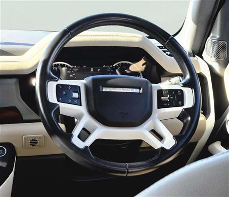 2022 Land Rover Defender thumbnail