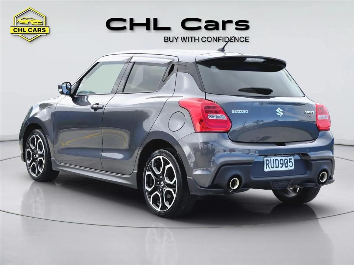 2024 Suzuki Swift thumbnail