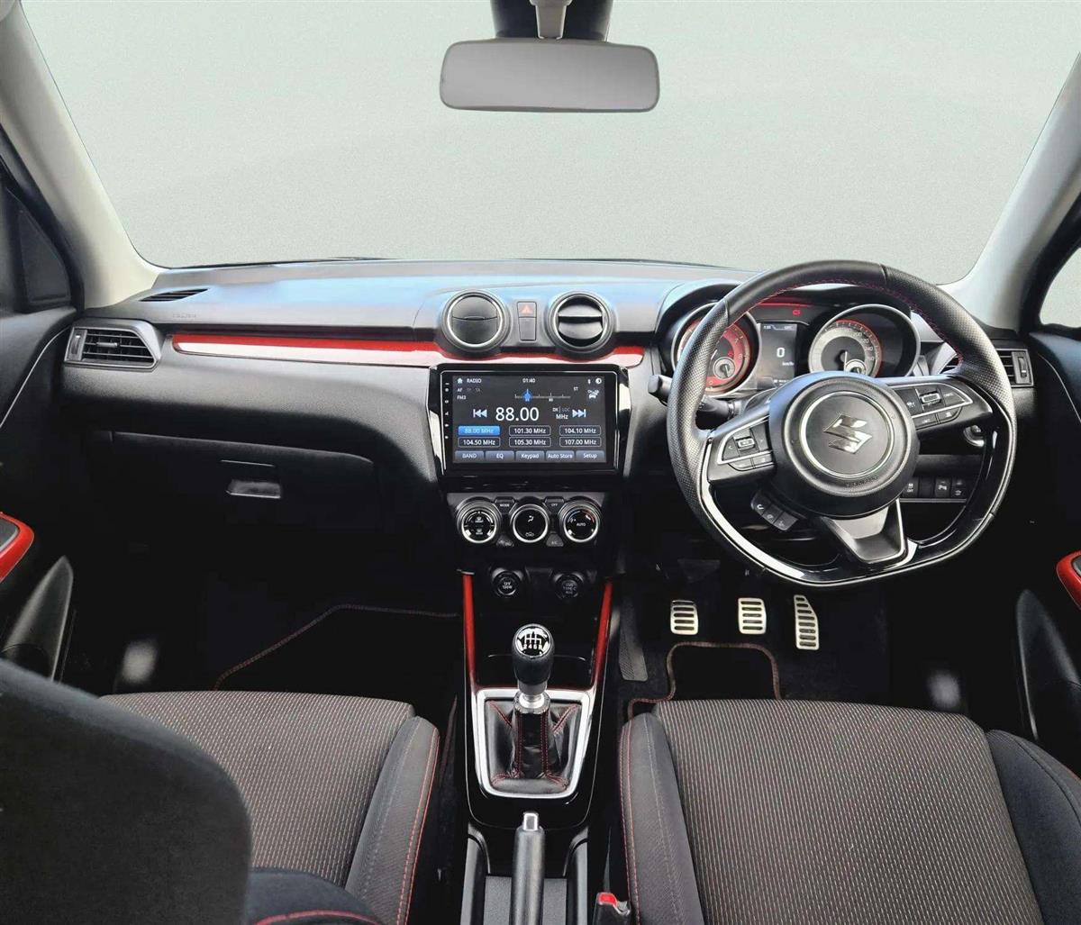 2024 Suzuki Swift thumbnail