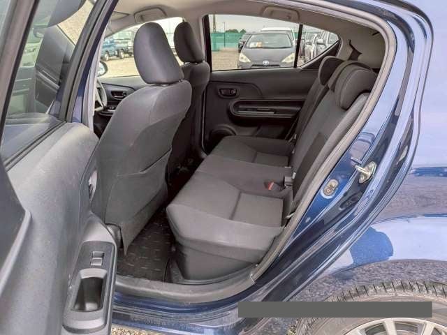 2016 Toyota Aqua thumbnail