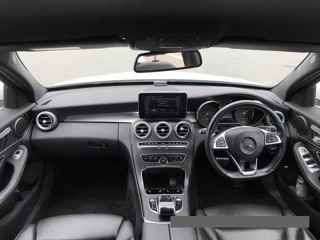 2017 Mercedes-Benz C thumbnail