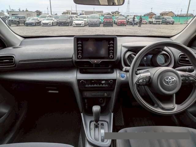 2021 Toyota Yaris thumbnail