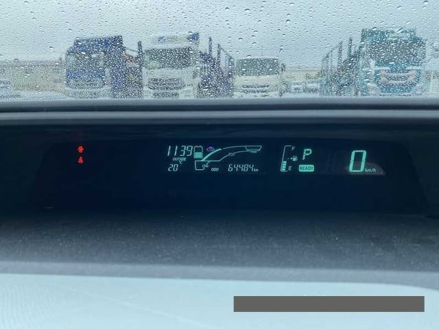 2013 Toyota Aqua thumbnail
