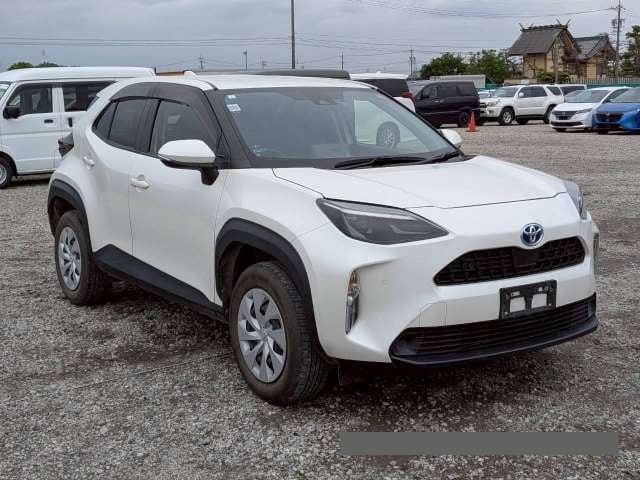 2021 Toyota Yaris thumbnail