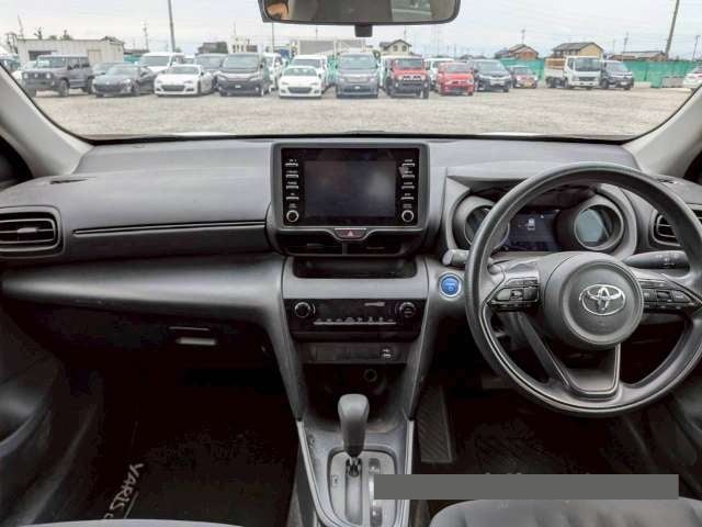 2021 Toyota Yaris thumbnail