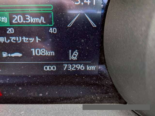 2021 Toyota Yaris thumbnail