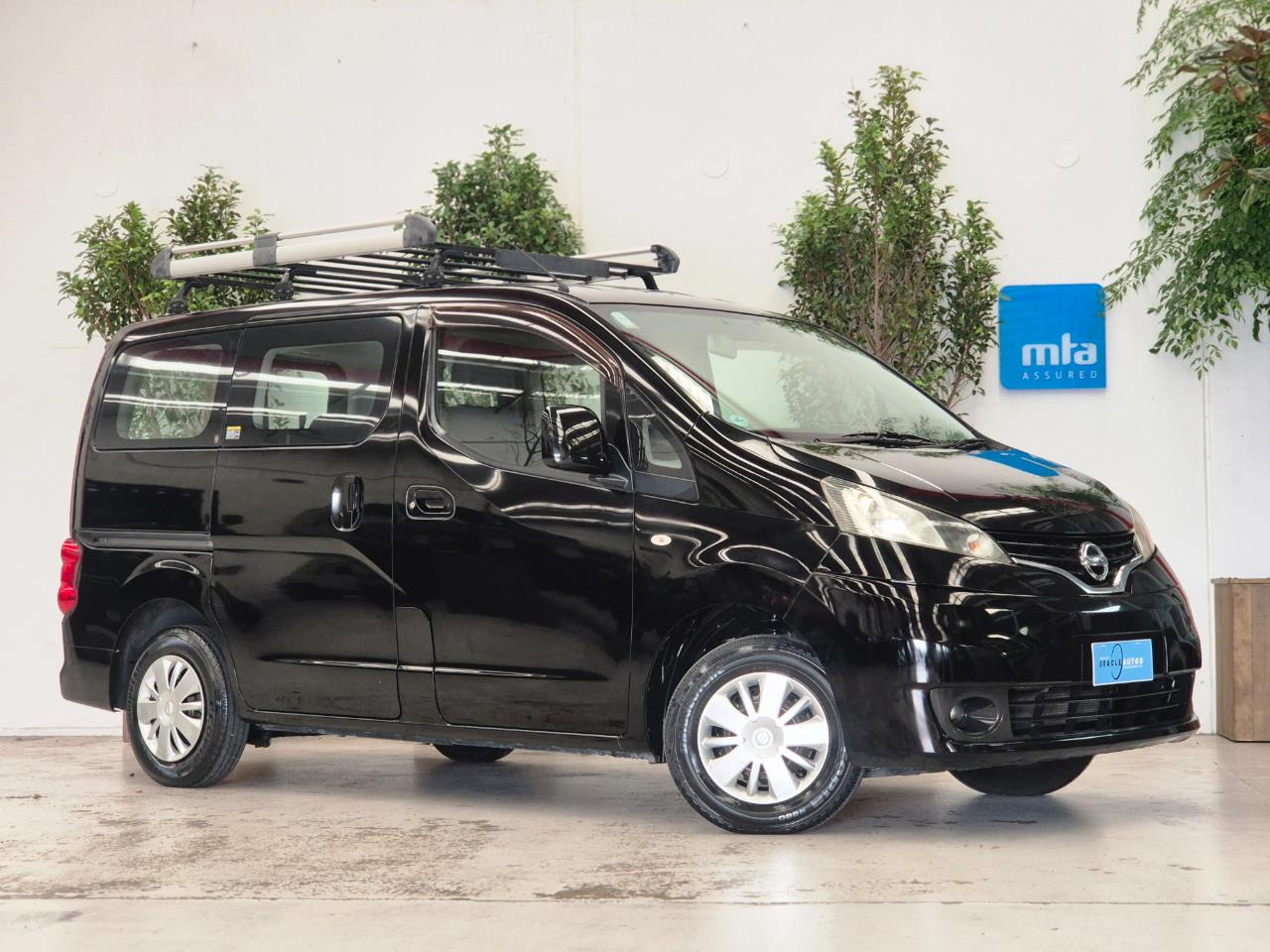 2016 Nissan Nv200 thumbnail