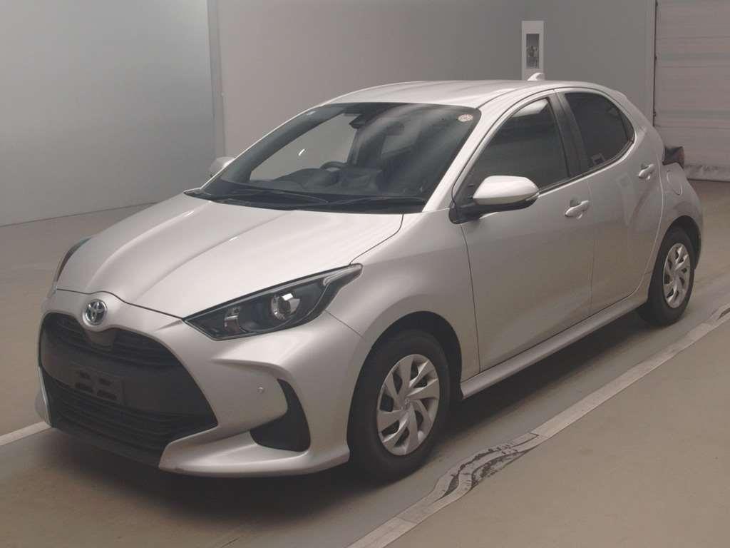 2021 Toyota Yaris thumbnail
