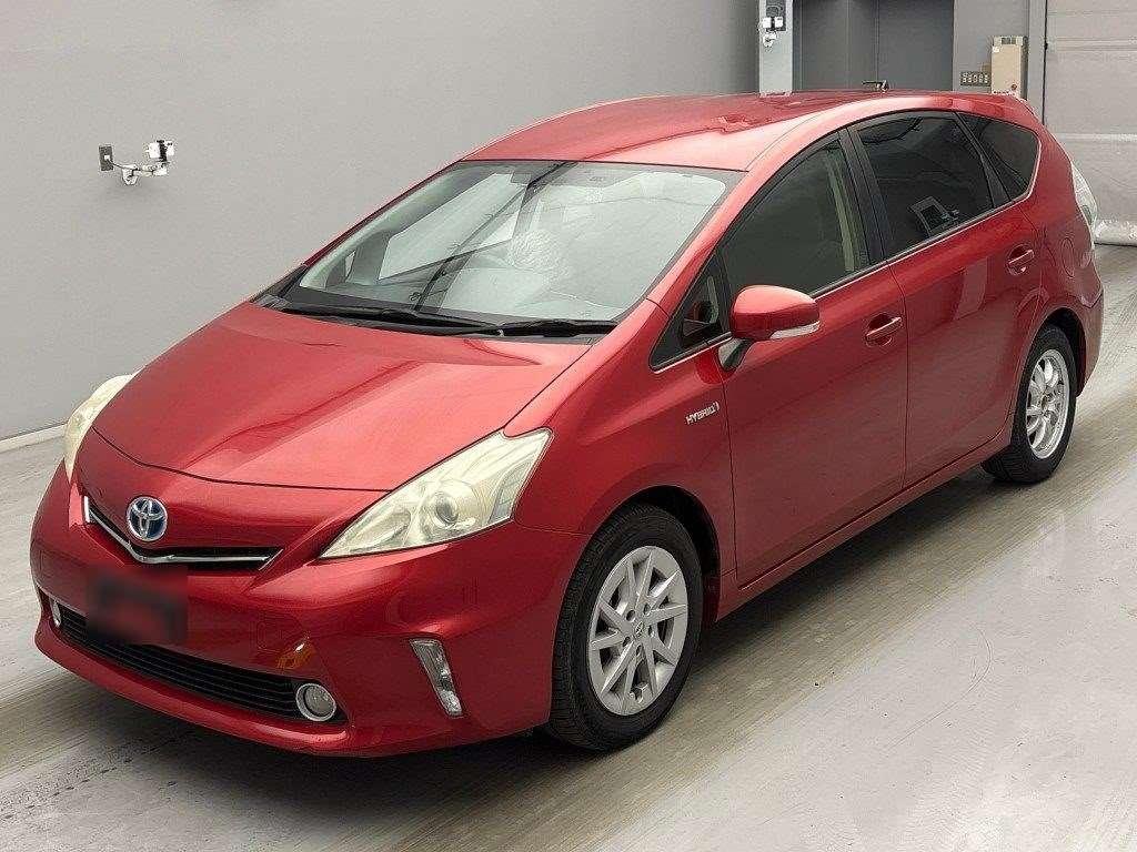2013 Toyota Prius thumbnail