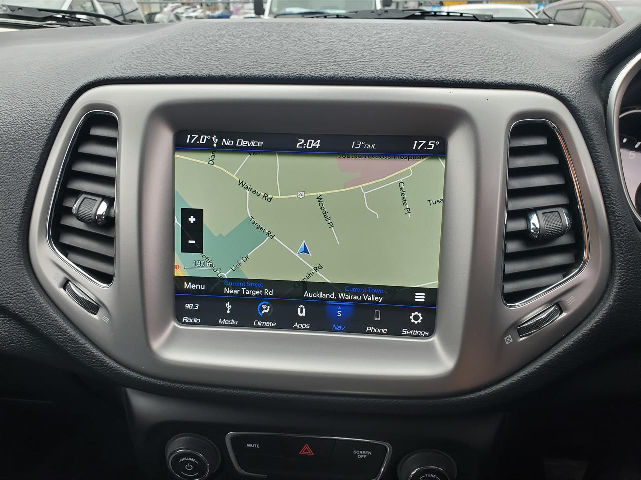 2019 Jeep Compass thumbnail