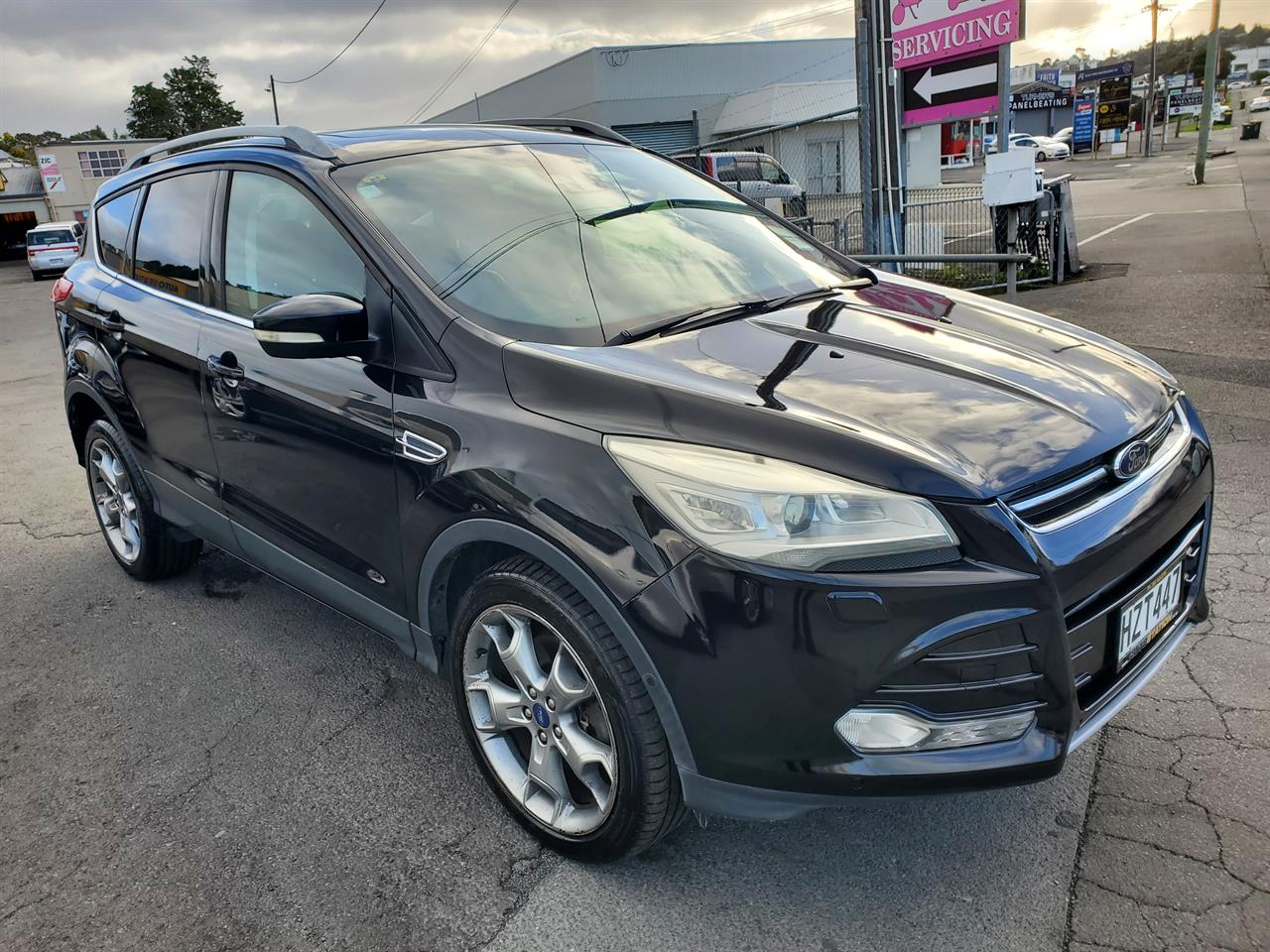 2015 Ford Kuga thumbnail