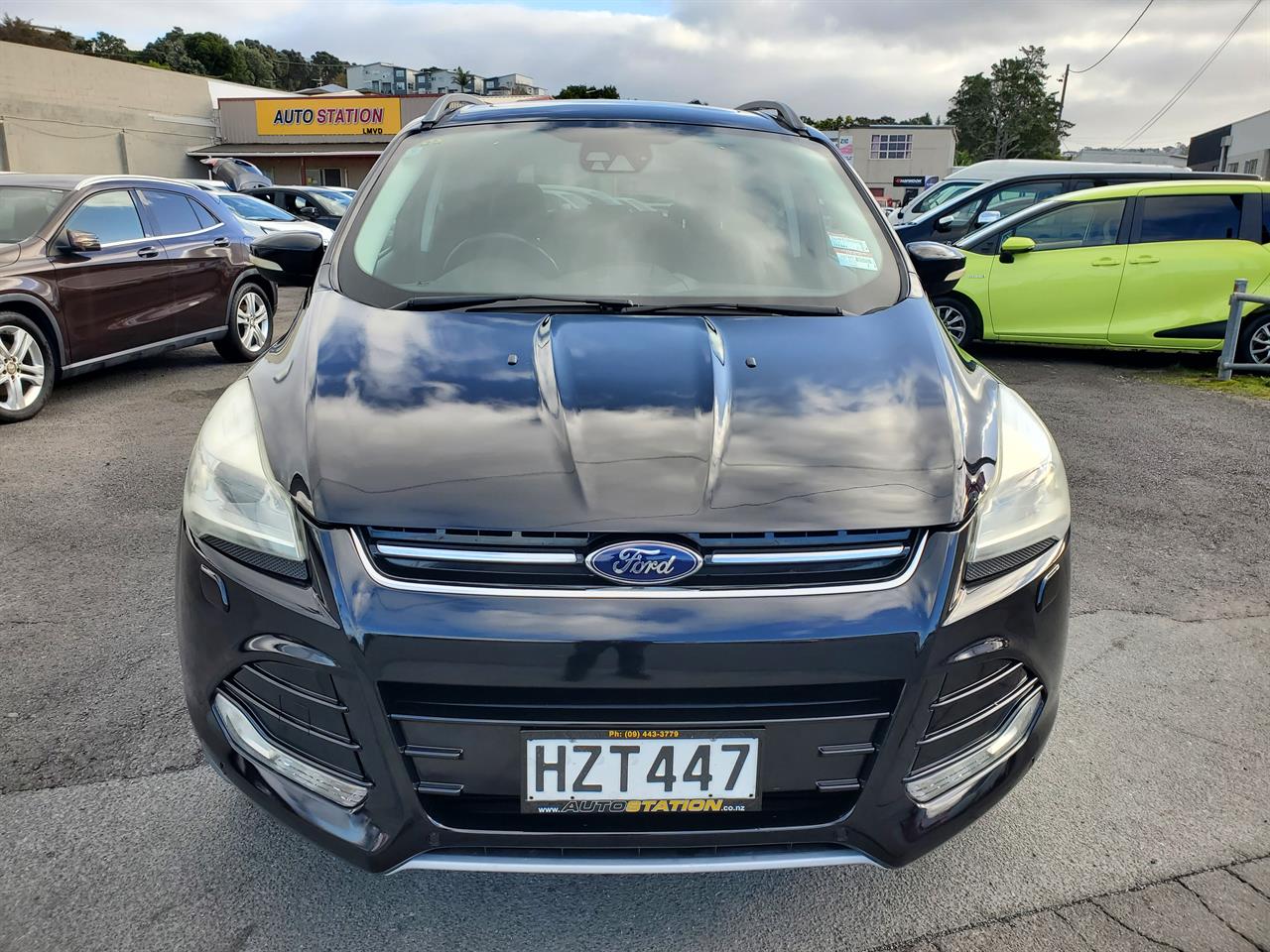2015 Ford Kuga thumbnail
