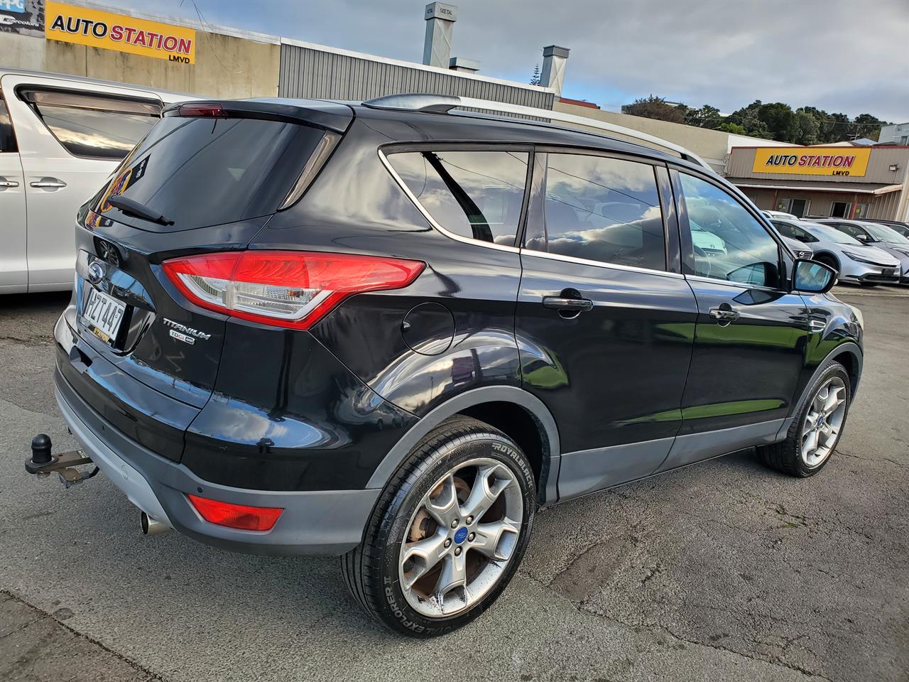 2015 Ford Kuga thumbnail