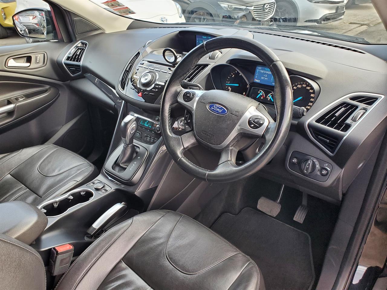 2015 Ford Kuga thumbnail