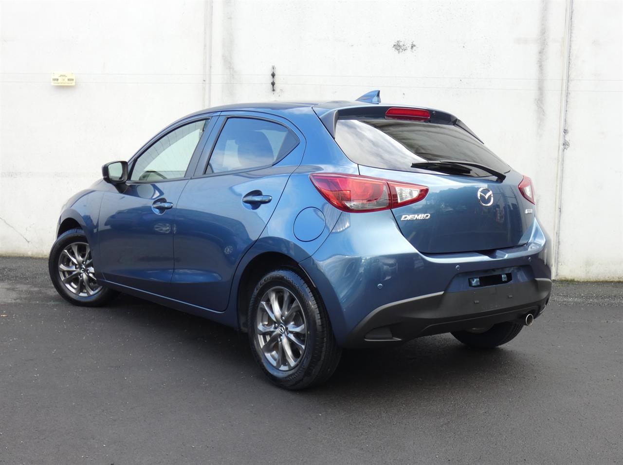 2018 Mazda DEMIO thumbnail