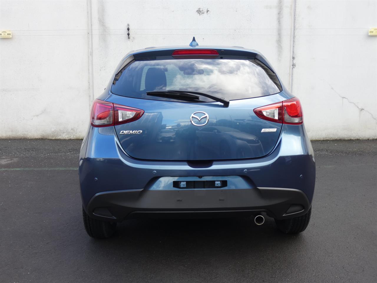 2018 Mazda DEMIO thumbnail