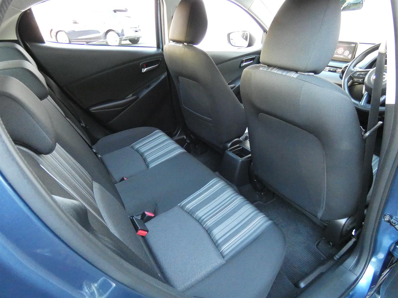 2018 Mazda DEMIO thumbnail