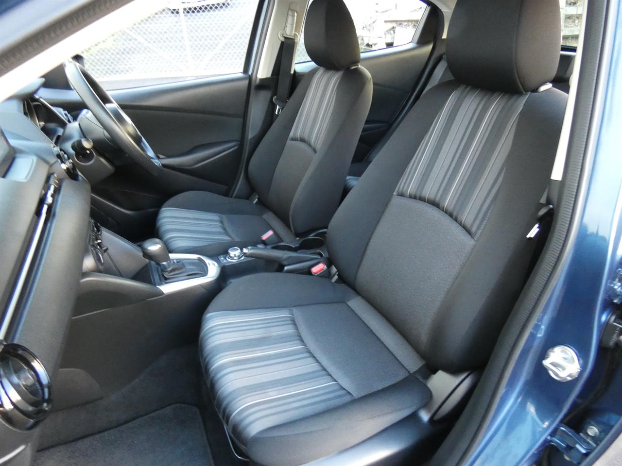 2018 Mazda DEMIO thumbnail