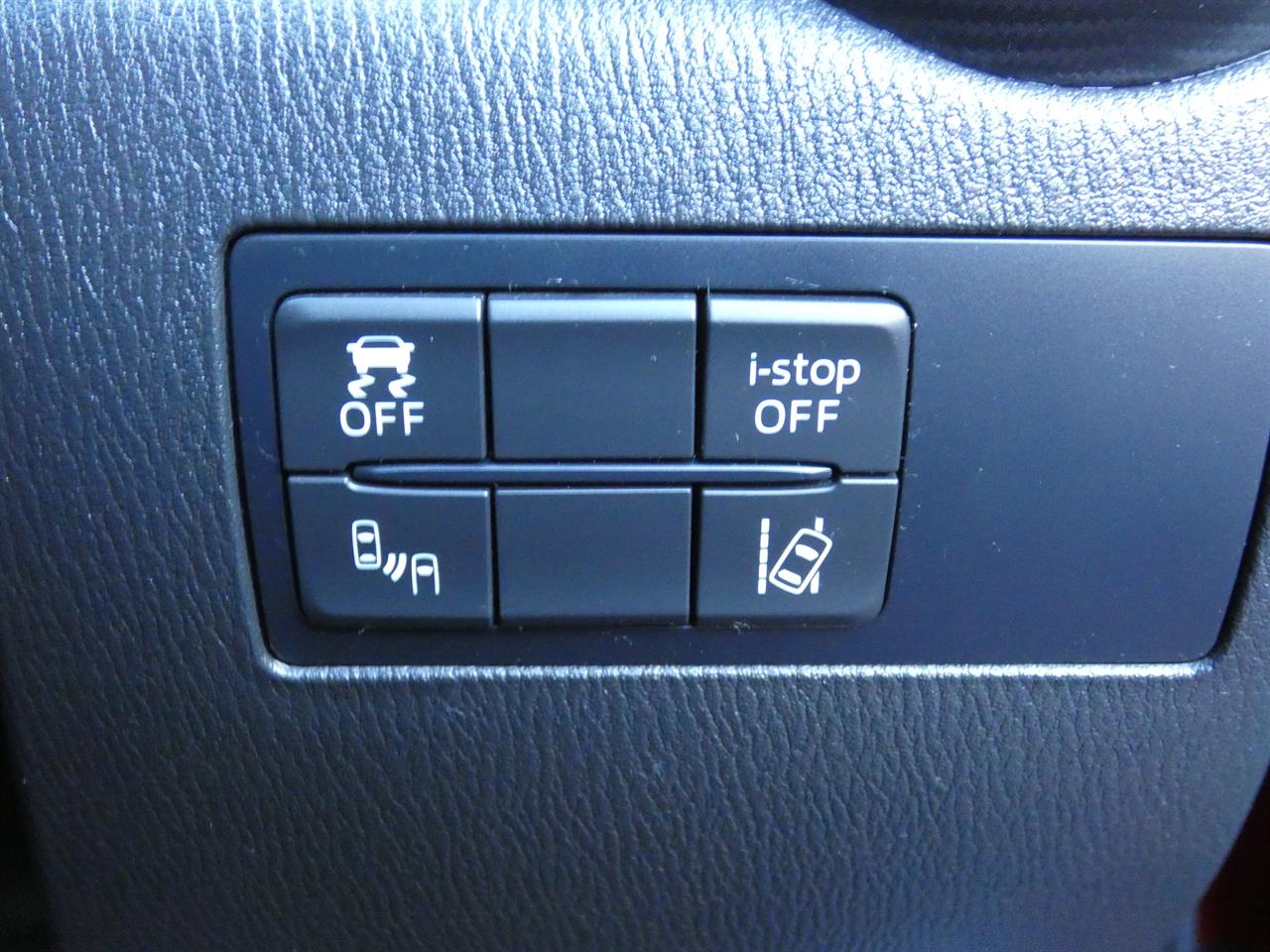 2016 Mazda DEMIO thumbnail