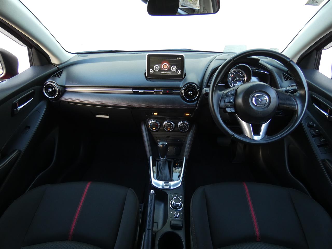 2016 Mazda DEMIO thumbnail