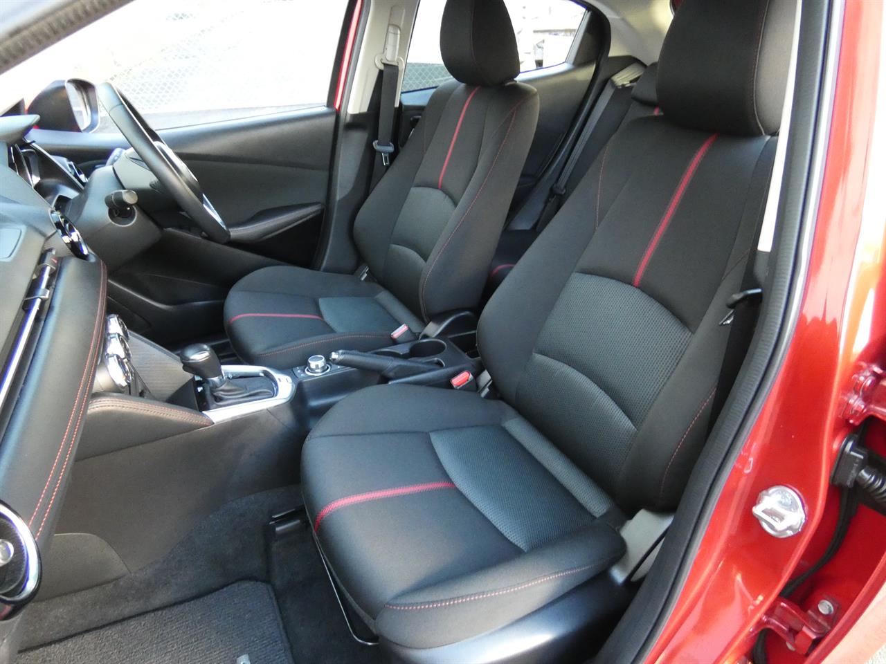 2016 Mazda DEMIO thumbnail