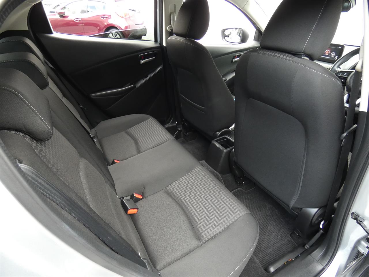 2018 Mazda DEMIO thumbnail