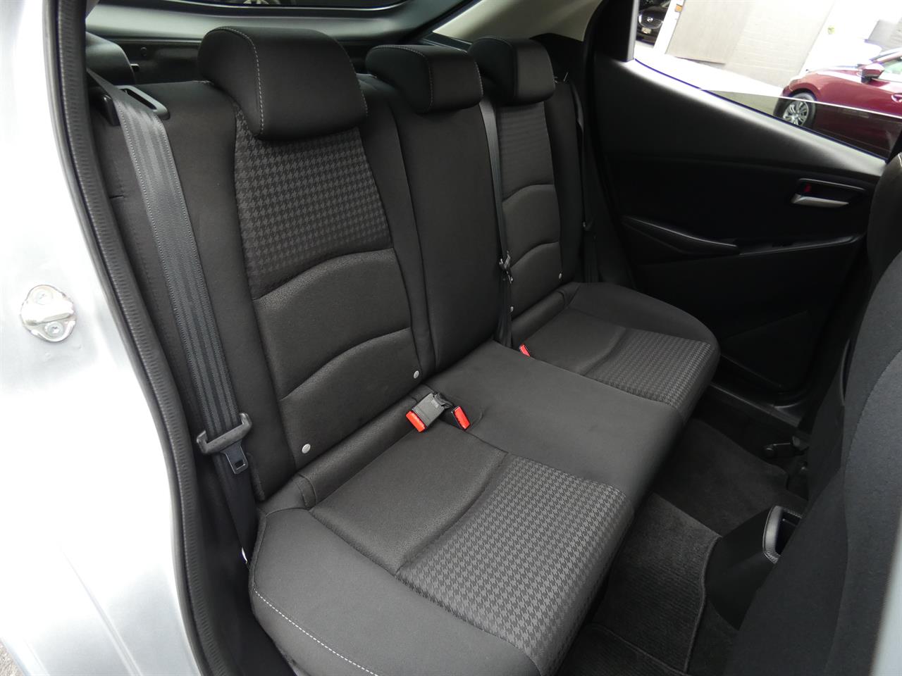 2018 Mazda DEMIO thumbnail