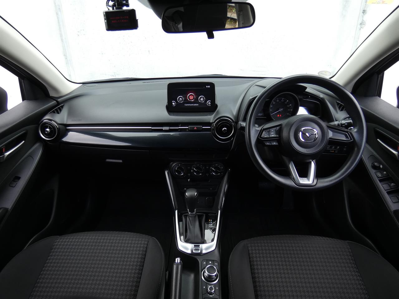 2018 Mazda DEMIO thumbnail