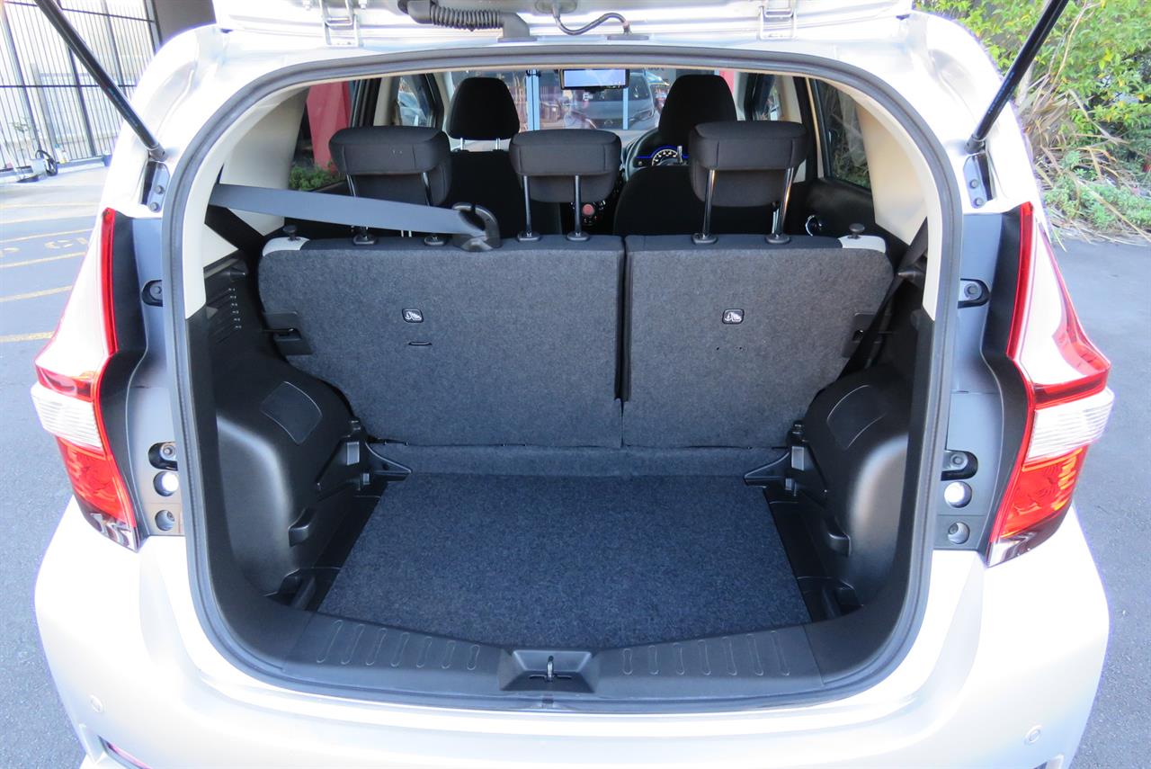 2019 Nissan Note thumbnail