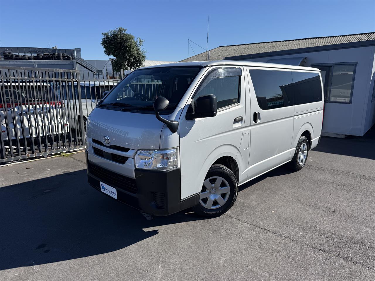 2020 Toyota Hiace thumbnail