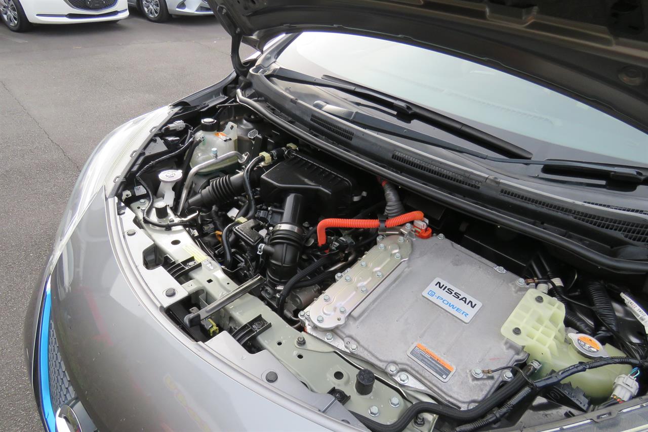 2018 Nissan Note thumbnail