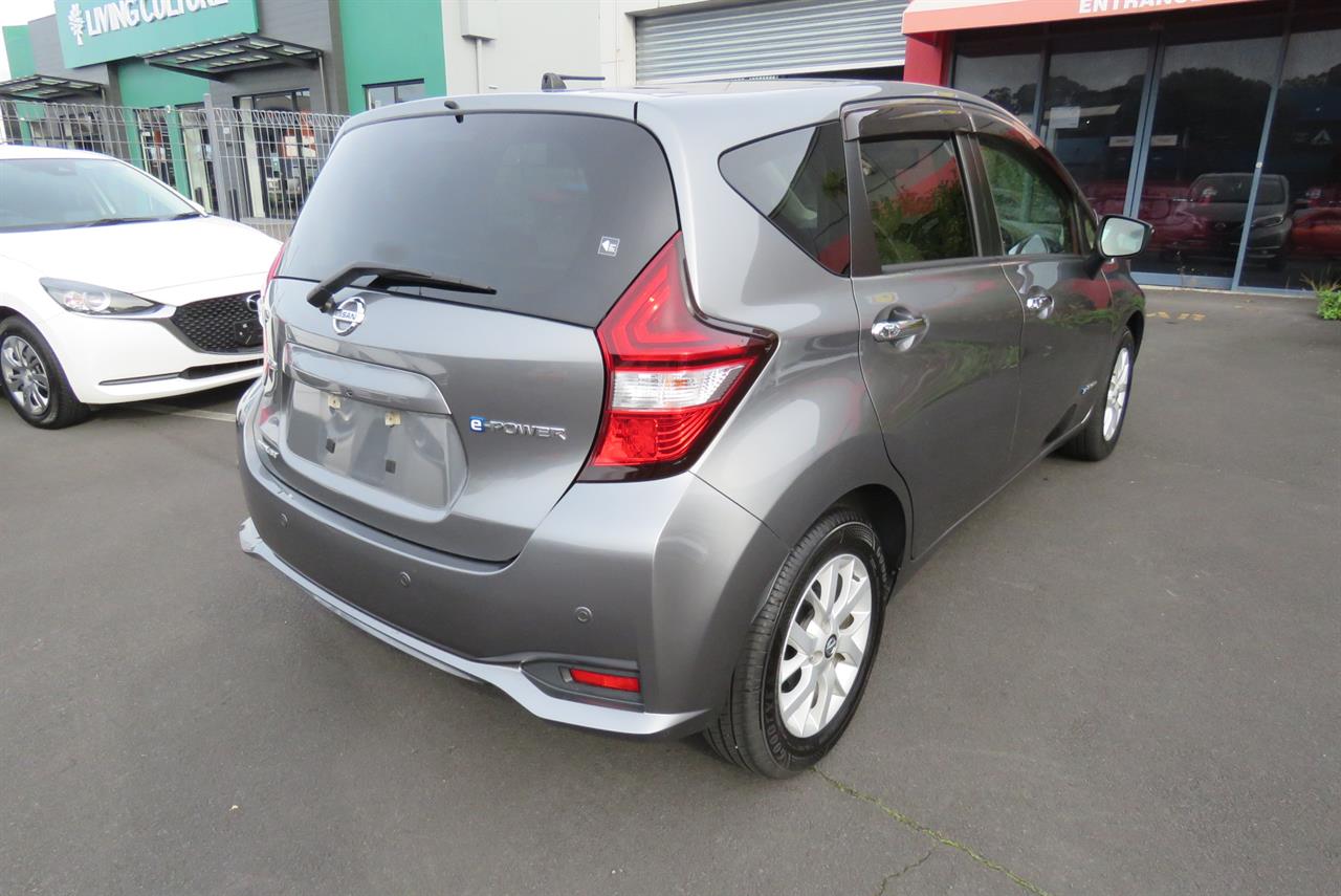 2018 Nissan Note thumbnail