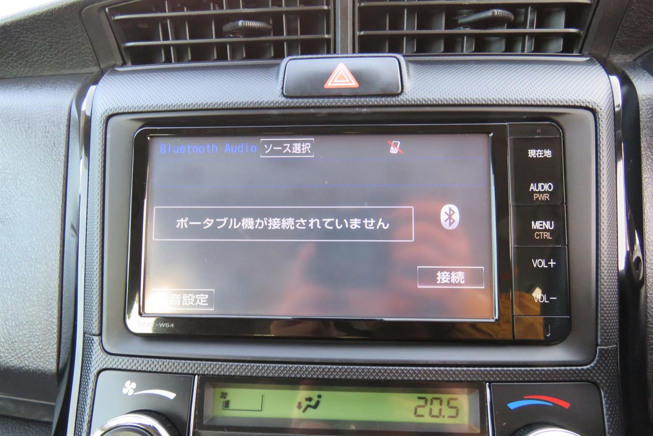 2015 Toyota Corolla thumbnail