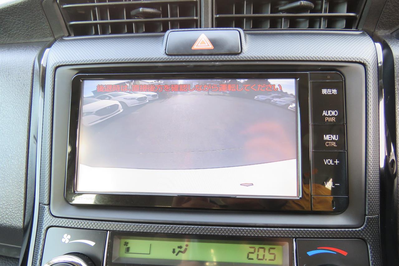 2015 Toyota Corolla thumbnail