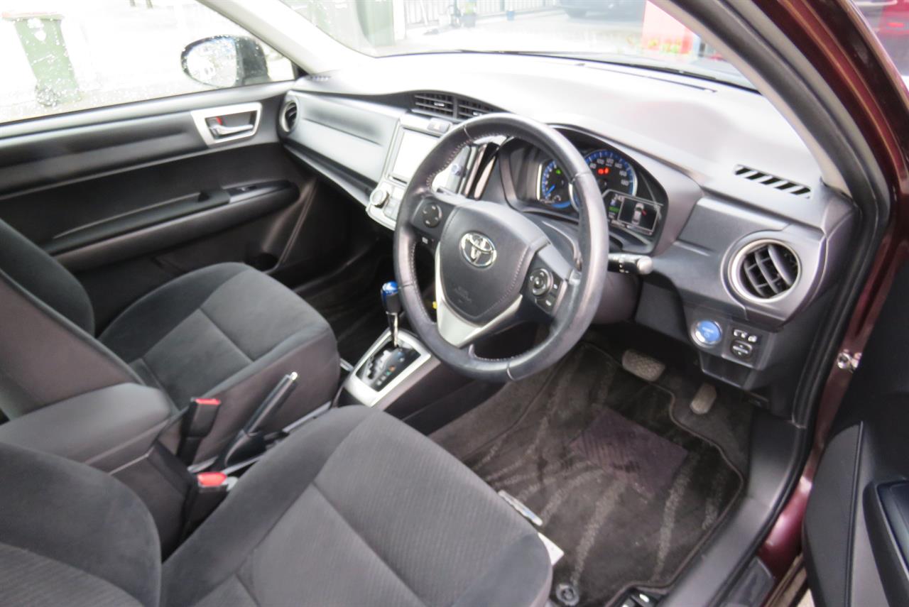 2013 Toyota Corolla thumbnail