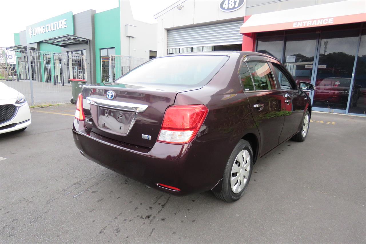 2013 Toyota Corolla thumbnail