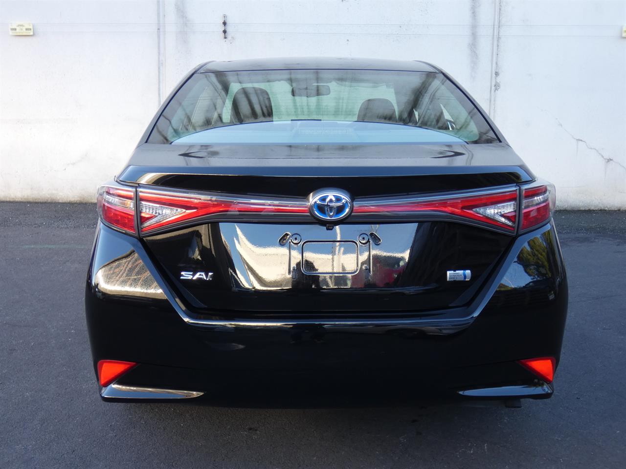 2016 Toyota Sai thumbnail