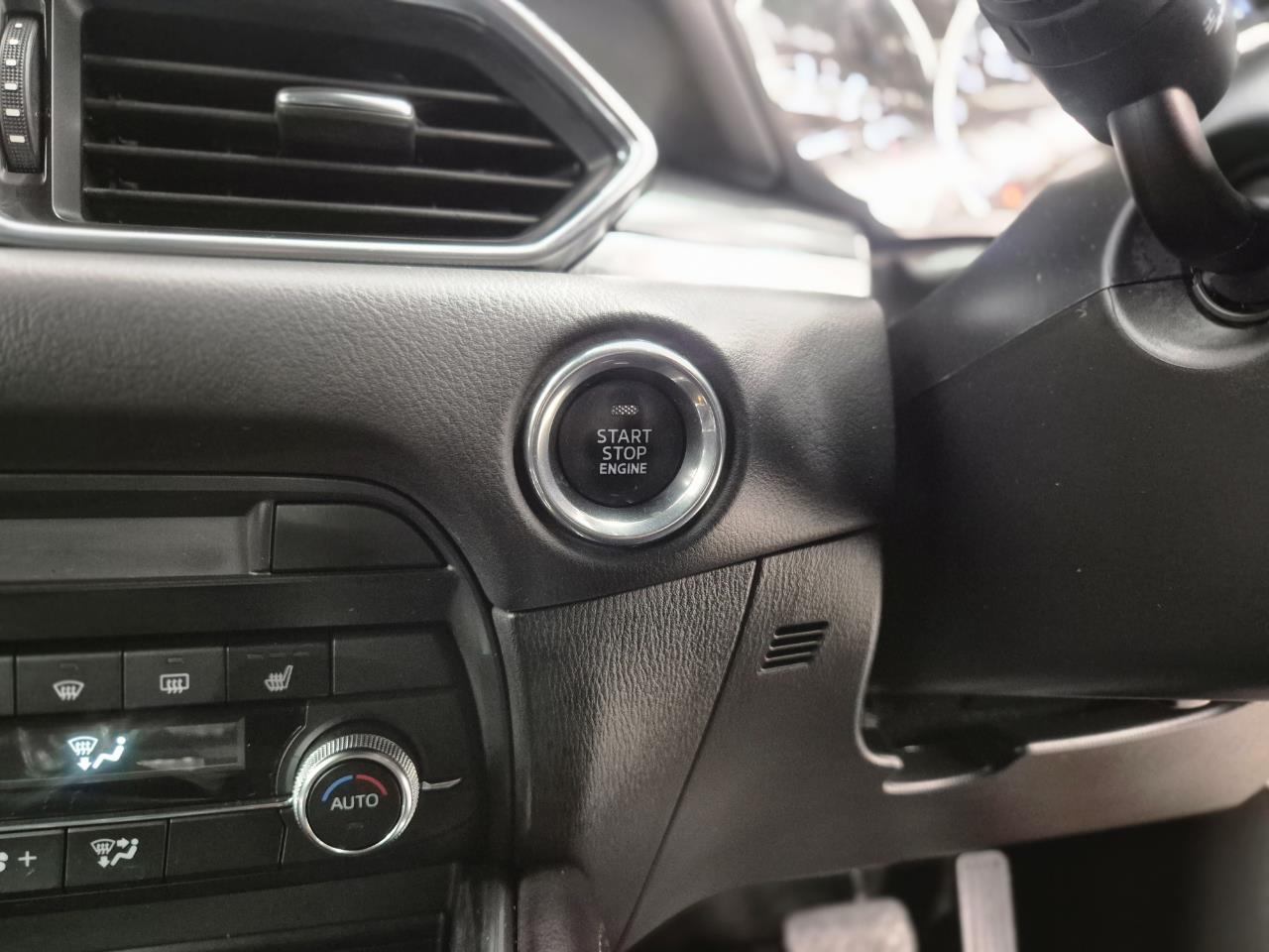 2019 Mazda CX-8 thumbnail