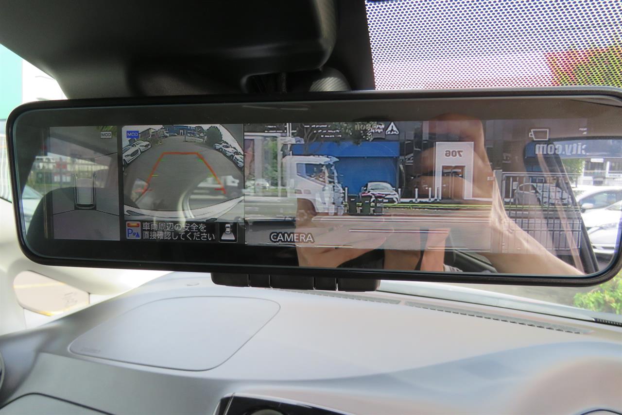 2020 Nissan Note thumbnail