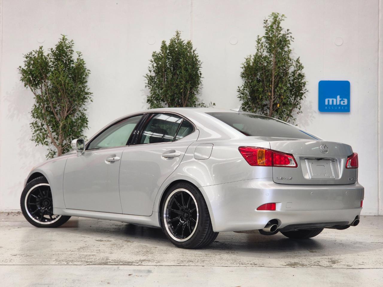 2008 Lexus IS thumbnail