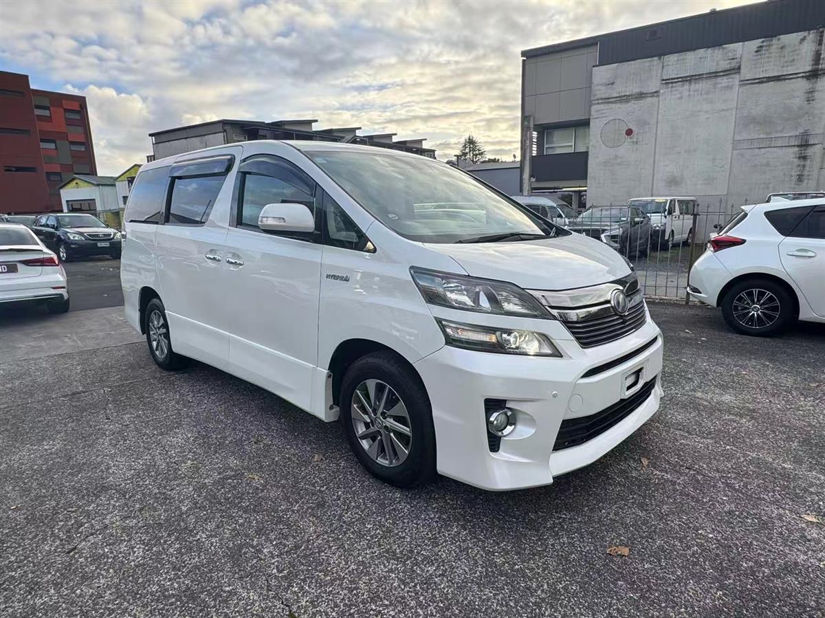 2012 Toyota Vellfire thumbnail