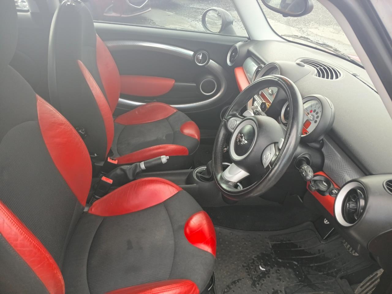 2008 Mini Cooper thumbnail