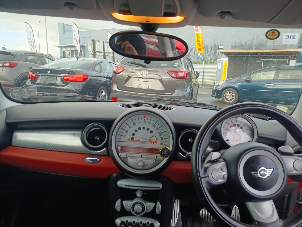 2008 Mini Cooper thumbnail