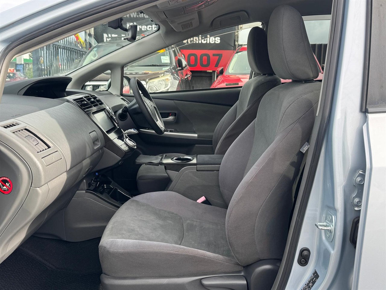 2014 Toyota PRIUS thumbnail